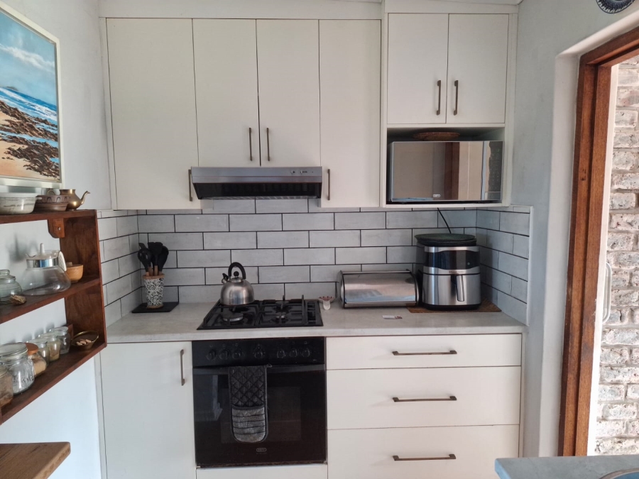 3 Bedroom Property for Sale in Winterstrand Eastern Cape